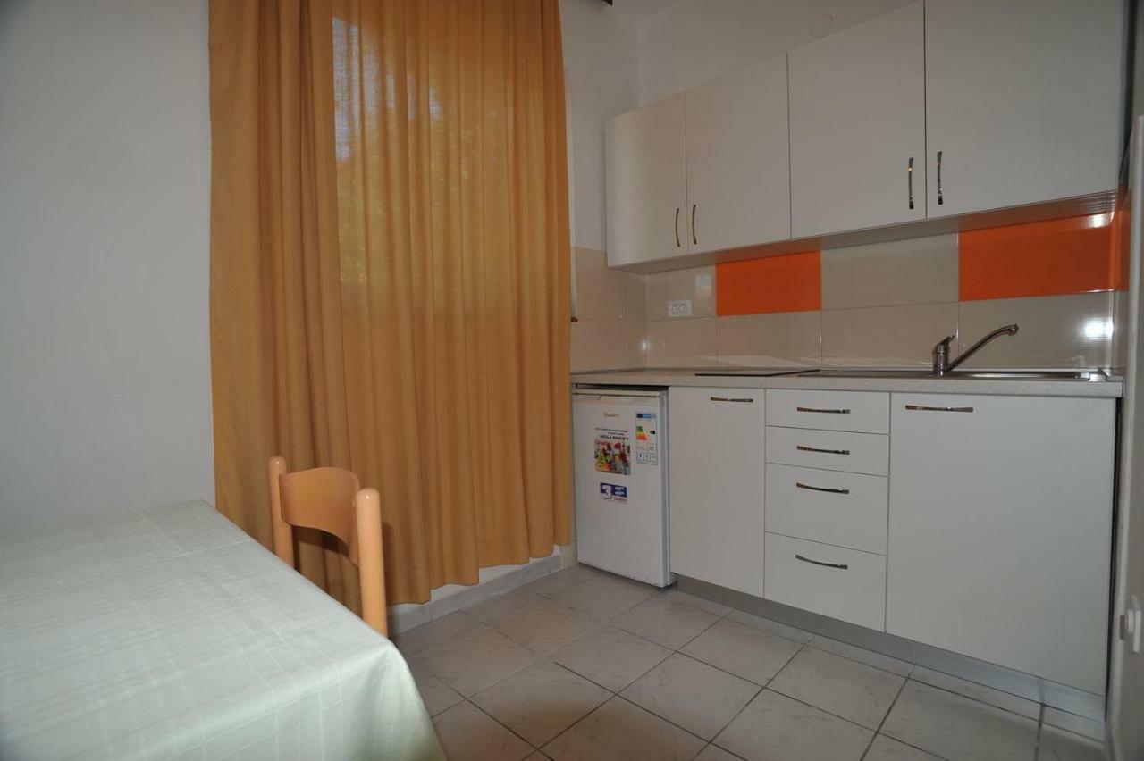 Apartmani Jadranka Viganj Kültér fotó